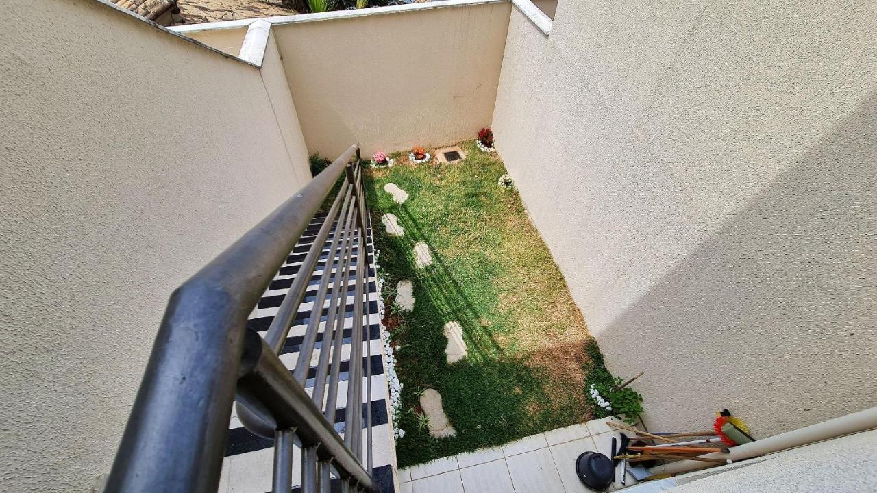 Casa Confortavel E Segura Na Regiao Da Pampulha Belo Horizonte Exteriör bild
